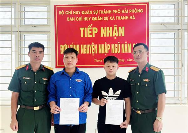 16 thanh niên Thanh Hà tình nguyện, xung phong viết đơn nhập ngũ năm 2027