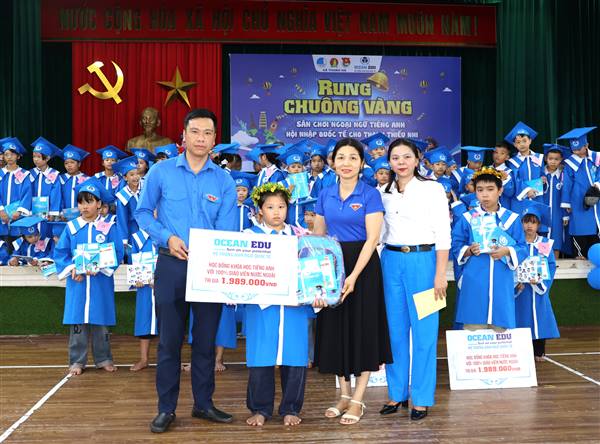 Sôi nổi sân chơi Rung chuông vàng – Ngoại ngữ Tiếng Anh hội nhập quốc tế dành cho thanh thiếu nhi xã Thanh Hà