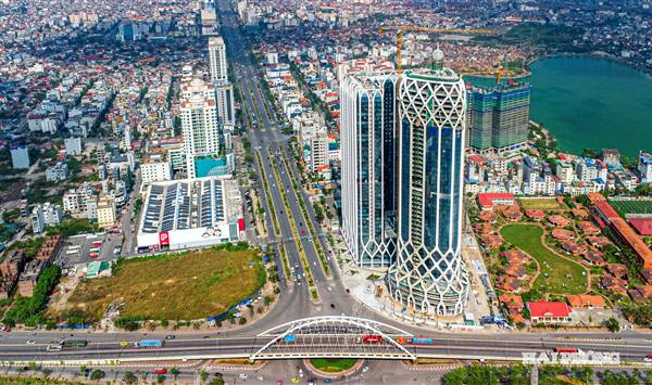 Đột phá thể chế, khơi thông nguồn lực cho mô hình phát triển mới