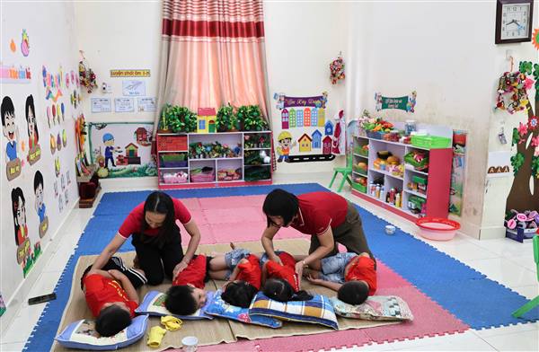 Trường Mầm non Ngũ Hùng tổ chức diễn tập phương án ứng phó, xử lý sự cố ngộ độc thực phẩm