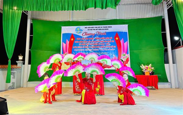 Hội Liên hiệp Phụ nữ xã Thanh Miện tổ chức đêm giao lưu văn nghệ chào mừng ngày Quốc tế Phụ nữ 8 - 3