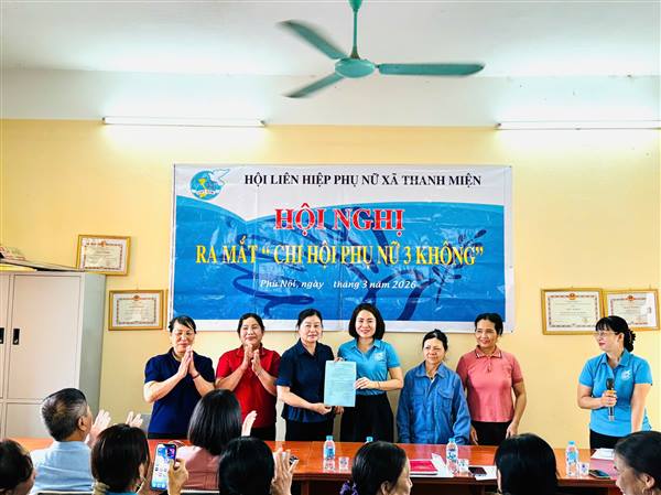 Hội Liên Hiệp phụ nữ xã ra mắt mô hình Chi hội phụ nữ 3 không