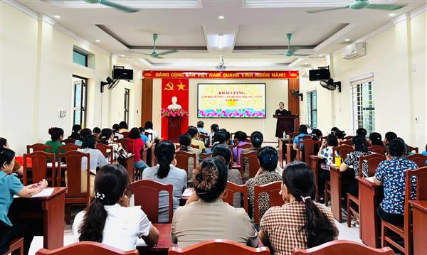 Thanh Miện khai giảng lớp bồi dưỡng cán bộ Hội Phụ nữ cơ sở năm 2026