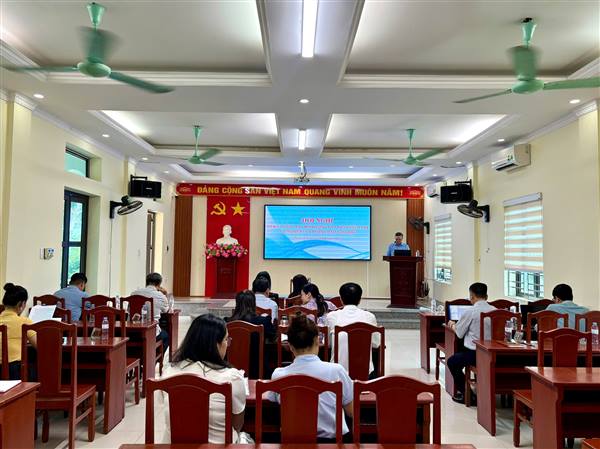 Trung tâm Chính trị xã Thanh Miện sơ kết công tác bồi dưỡng lý luận chính trị và nghiệp vụ 6 tháng đầu năm 2026
