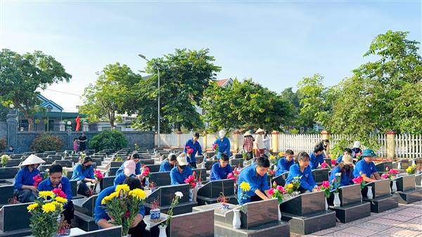 Đoàn thanh niên Thanh Miện triển khai nhiều hoạt động tri ân nhân kỷ niệm 79 năm ngày thương binh liệt sĩ