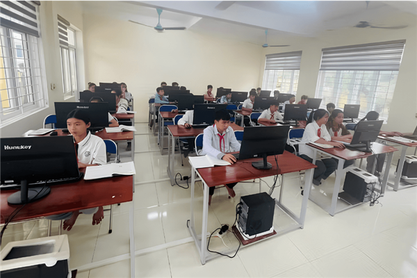 Bảo vệ trẻ em trên môi trường số trở thành yêu cầu cấp bách