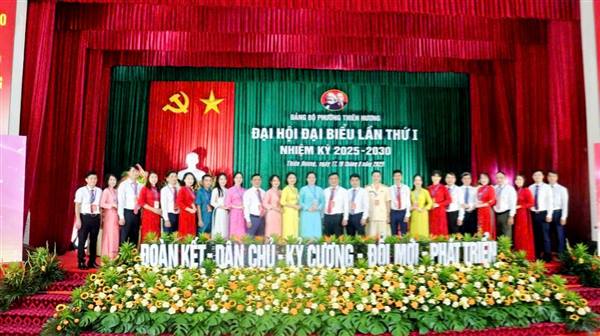 Tháng Mười năm 2025 – toàn Đảng, toàn dân và toàn quân ta hướng về những ngày kỷ niệm trọng đại của công tác xây dựng Đảng.