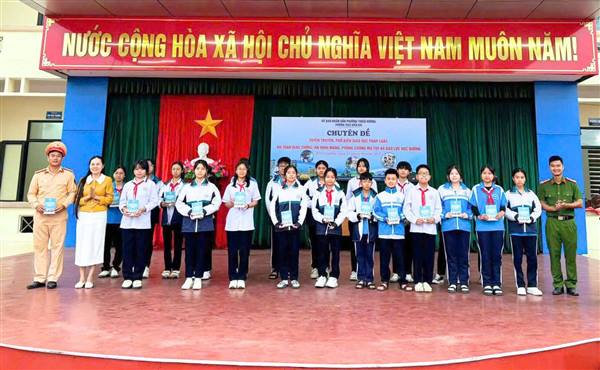 Hưởng ứng Ngày Pháp luật Việt Nam 9/11