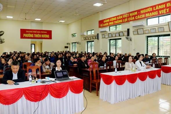 PHƯỜNG THIÊN HƯƠNG TỔ CHỨC HỘI NGHỊ TẬP HUẤN KHUYẾN NÔNG NĂM 2025