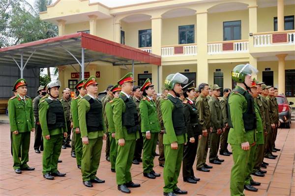 Lễ ra quân cao điểm tấn công, trấn áp tội phạm; đảm bảo an ninh, trật tự.
