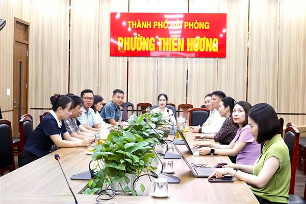 Phường Thiên Hương tham dự Hội nghị trực tuyến toàn quốc quán triệt Nghị quyết Hội nghị Trung ương 4 khóa XIV