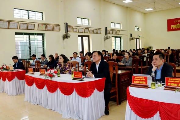 Đảng ủy phường Thiên Hương tổ chức điểm cầu trực tuyến học tập, quán triệt Nghị quyết Đại hội XIV của Đảng