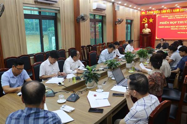 Thường trực HĐND phường Thiên Hương họp triển khai nhiệm vụ trọng tâm tháng 4 năm 2026