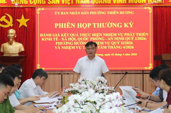 Phiên họp thường kỳ đánh giá toàn diện kết quả thực hiện nhiệm vụ phát triển kinh tế - xã hội, quốc phòng - an ninh Quý I