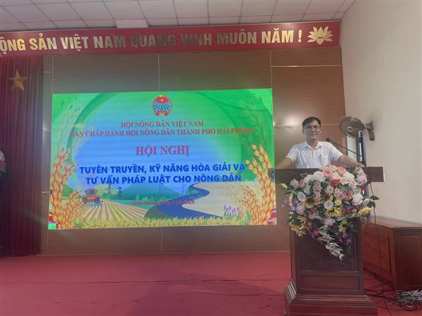 Hội nông dân phường Thiên Hương tổ chức hội nghị tuyên truyền, kỹ năng hoà giải và tư vấn pháp luật cho nông dân