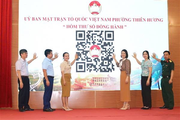 MTTQ VN phường Thiên Hương ra mắt mô hình " Hòm thư số đồng hành" 