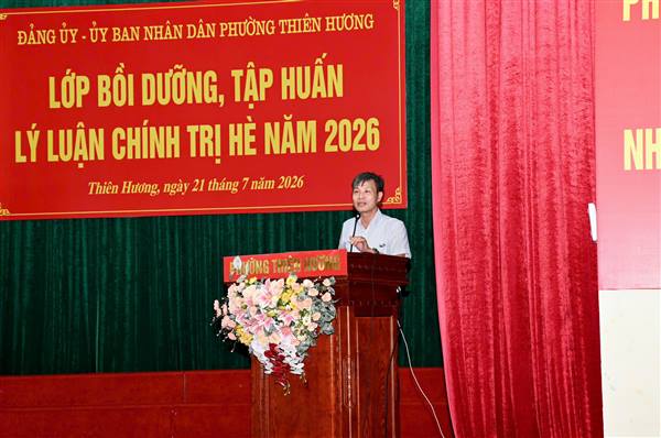 Đảng ủy phường Thiên Hương bồi dưỡng, tập huấn lý luận chính trị hè năm 2026 cho cán bộ quản lý, giáo viên