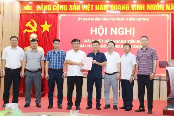 Tập trung tháo gỡ vướng mắc, đẩy nhanh tiến độ giải phóng mặt bằng dự án Shinec