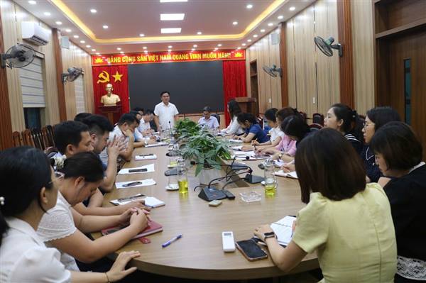 Phường Thiên Hương tổ chức Hội nghị rà soát, chấn chỉnh việc chấp hành kỷ luật, kỷ cương hành chính và nâng cao trách nhiệm thực thi công vụ trong giải quyết thủ tục hành chính