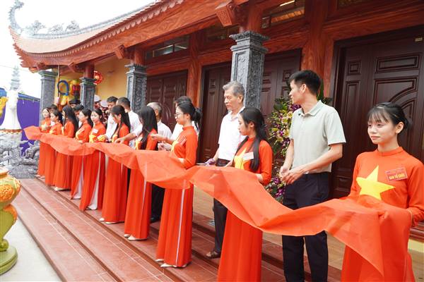 THÔN HÀ XÁ TỔ CHỨC LỄ KHÁNH THÀNH ĐÌNH HÀ ĐÔNG