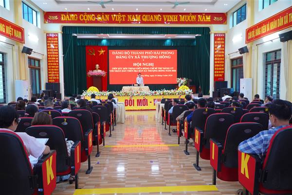 Hội nghị tiếp xúc, đối thoại trực tiếp của đồng chí Bí thư Đảng uỷ với nhân dân trên địa bàn xã