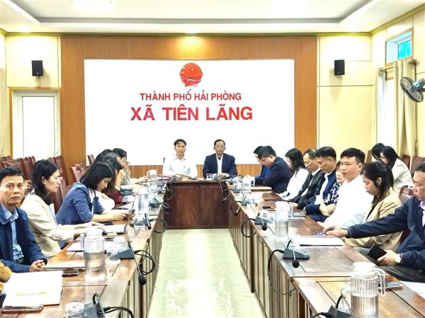 ĐẢNG UỶ XÃ TIÊN LÃNG THAM DỰ HỘI NGHỊ TOÀN QUỐC VỀ CÔNG TÁC PHÒNG CHỐNG THAM NHŨNG, LÃNG PHÍ, TIÊU CỰC 