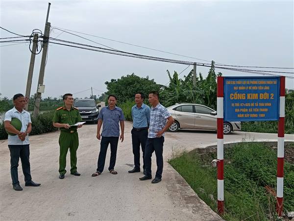 Xã Tiên Lãng khẩn trương triển khai các biện pháp ứng phó với cơn bão số 3 (Wipha)