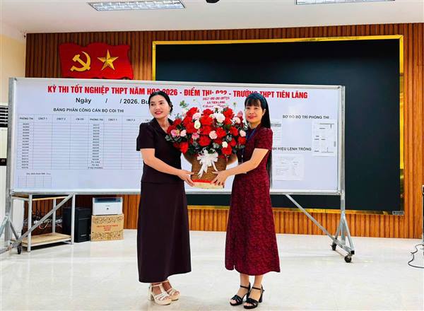 BAN CHỈ ĐẠO KỲ THI TỐT NGHIỆP THPT NĂM 2026 XÃ TIÊN LÃNG THĂM, ĐỘNG VIÊN CÁC HỘI ĐỒNG COI THI