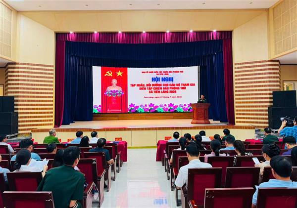 XÃ TIÊN LÃNG TỔ CHỨC HỘI NGHỊ TẬP HUẤN, BỒI DƯỠNG CÁN BỘ THAM GIA DIỄN TẬP CHIẾN ĐẤU PHÒNG THỦ NĂM 2026