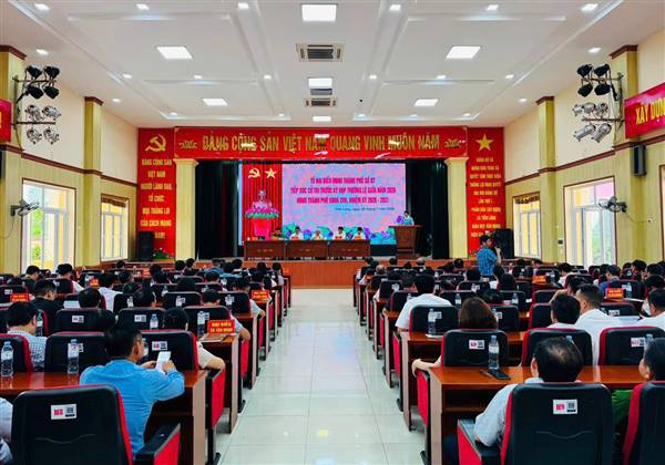 TỔ ĐẠI BIỂU HĐND THÀNH PHỐ SỐ 07 TIẾP XÚC CỬ TRI TRƯỚC KỲ HỌP THƯỜNG LỆ GIỮA NĂM 2026