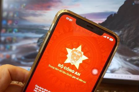 Hướng dẫn cách nộp sổ đỏ trên VNeID để 'làm sạch' dữ liệu đất đai