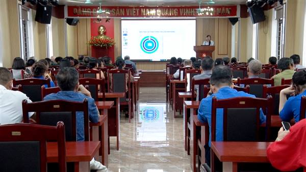 Khai mạc lớp tập huấn chuyển đổi đổi số và XD con người Hải Phòng cho cán bộ MTTQ và các đoàn thể chính trị xã hội trên địa bàn phường Trần Hưng Đạo.