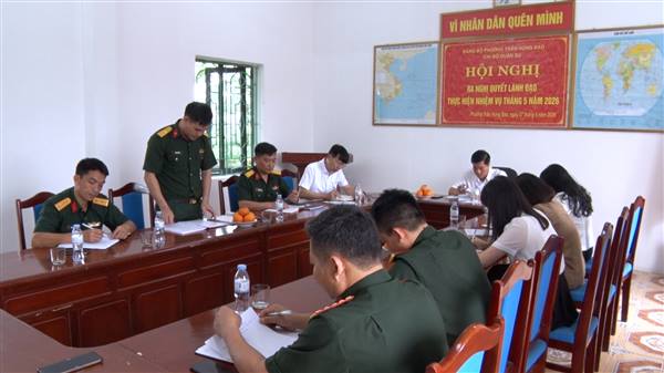 Chi bộ đảng quân sự phường Trần Hưng Đạo tổ chức sinh hoạt định kỳ tháng 5/2026.