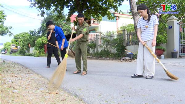 Phường Trần Hưng Đạo đồng loạt ra quân chung tay bảo vệ môi trường Xanh, xạch, đẹp.