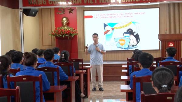Trung tâm chính trị phường Trần Hưng Đạo tổ chức lớp tập huấn nghiệp vụ cán bộ đoàn thanh niên cơ sở năm 2026