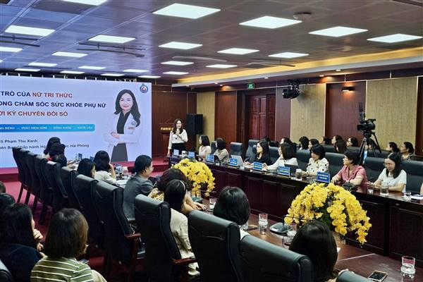 Tọa đàm “Phát huy vai trò của nữ trí thức Hải Phòng trong chăm sóc sức khỏe phụ nữ thời kỳ công nghệ số”