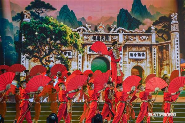 Chương trình nghệ thuật trong lễ khai hội mùa thu Côn Sơn - Kiếp Bạc 2025 cơ bản hoàn thiện, sẵn sàng cho một đêm hội lan tỏa khí thiêng và tinh hoa văn hóa Việt.