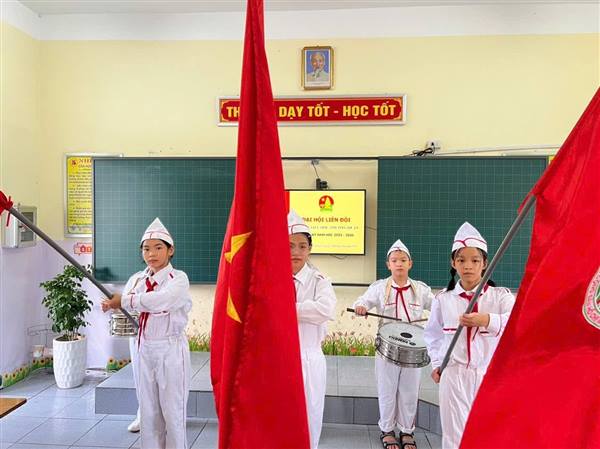  LIÊN ĐỘI TRƯỜNG TIỂU HỌC THƯỢNG QUẬN TỔ CHỨC ĐẠI HỘI LIÊN ĐỘI NĂM HỌC 2025 - 2026.