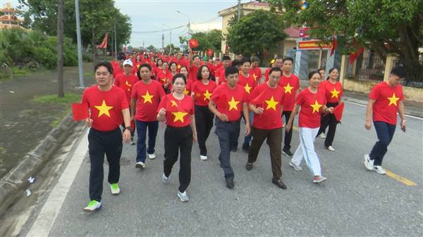  Cùng Việt Nam tiến bước
