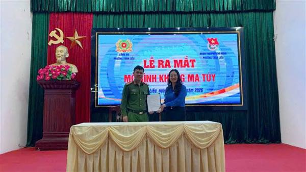 Đoàn thanh niên phối hợp với  Công an phường Trần Liễu phường ra mắt mô hình "Thanh niên không ma túy"
