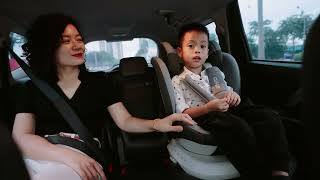 Thiết bị an toàn cho trẻ em trên ô tô tại Việt Nam