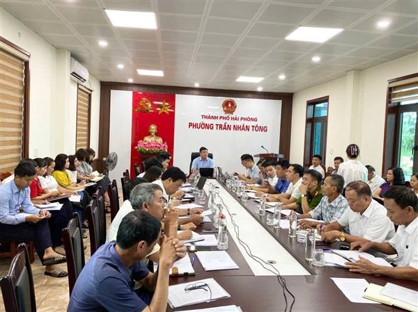UBND PHƯỜNG TRẦN NHÂN TÔNG TỔ CHỨC PHIÊN HỌP THƯỜNG KỲ THÁNG 8 (LẦN 3) NĂM 2025