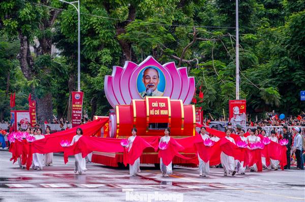 Kỷ niệm 71 năm Hải Phòng hoàn toàn giải phóng