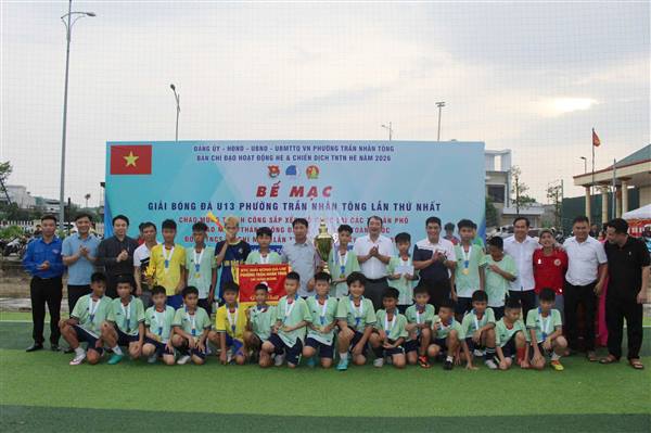 Đội tuyển U13 Văn Đức đoạt Cúp vô địch giải bóng đá U13 phường Trần Nhân Tông lần thứ Nhất, năm 2026