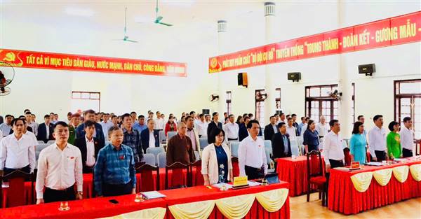 Kỳ họp thứ Tư - HĐND xã Trần Phú quyết nghị nhiều nội dung quan trọng về đầu tư công và phục vụ mục tiêu phát triển kinh tế - xã hội địa phương