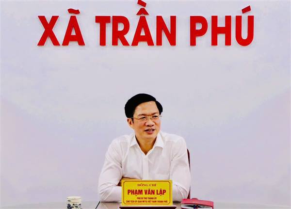 Xã Trần Phú cần phải có quyết tâm cao hơn và phấn đấu đạt mục tiêu lớn hơn trong năm 2026