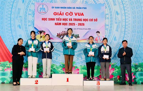 Sôi nổi Giải Cờ vua học sinh Tiểu học và THCS xã Trần Phú năm học 2025 - 2026
