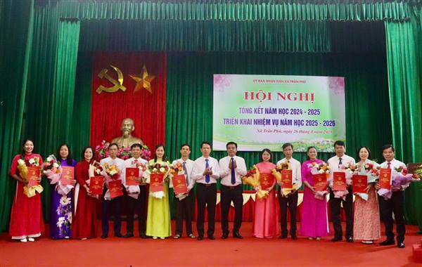 UBND xã Trần Phú tổng kết năm học 2024 – 2025, triển khai nhiệm vụ năm học 2025 – 2026