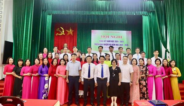 Thầy và trò các trường học trên địa bàn xã Trần Phú sẵn sàng bước vào năm học mới