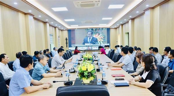 Hội đồng Bầu cử Quốc gia đã tổ chức Hội nghị trực tuyến toàn quốc tổng kết công tác bầu cử 